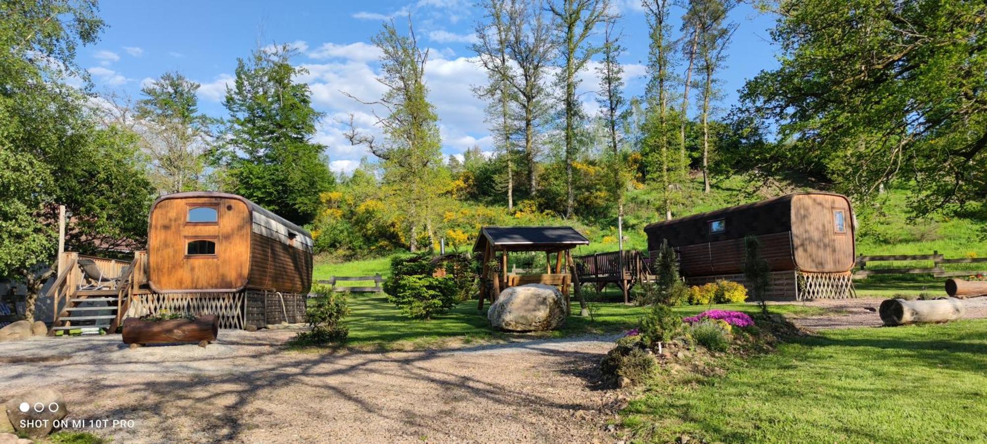 Ma Roulotte Sous Les Chenes "La Passionnee" Hotel Raon-aux-Bois Exterior foto